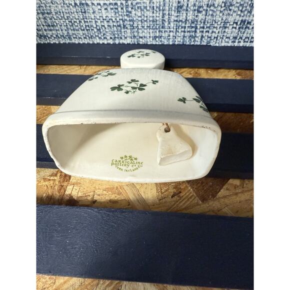 Irish Shamrock Carrigaline Pottery (Cork Ireland) bell - Picture 1 of 3